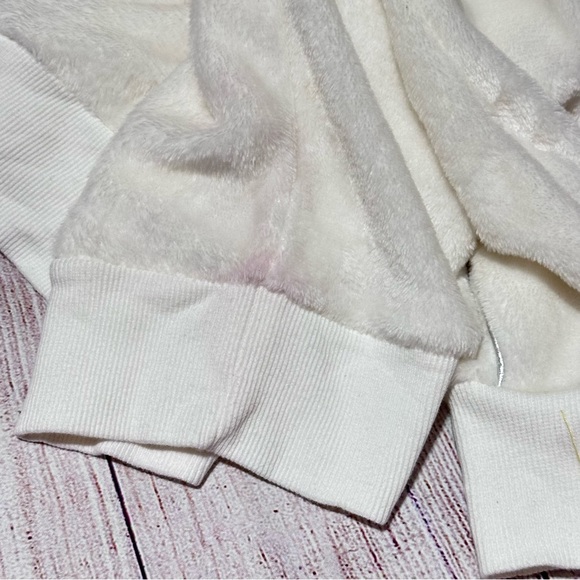 Secret Treasures Velour Panda PJ Short Set Size S - Picture 8 of 8